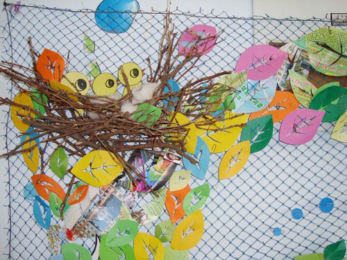 幼儿园墙面布置：树枝鸟巢里的春天