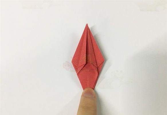 百合花的折法，折纸百合花步骤图解