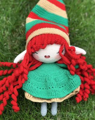 可爱手工编织玩偶，红头发小女孩